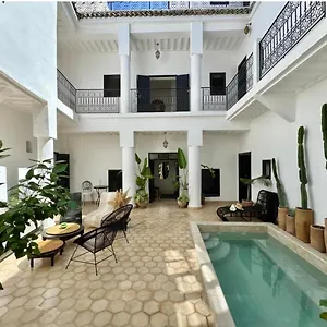 27 & Entierement Privatise , Marrakesh Maroc