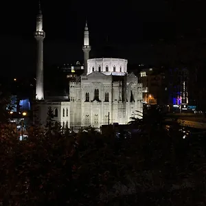 Aram Edessa Istambul